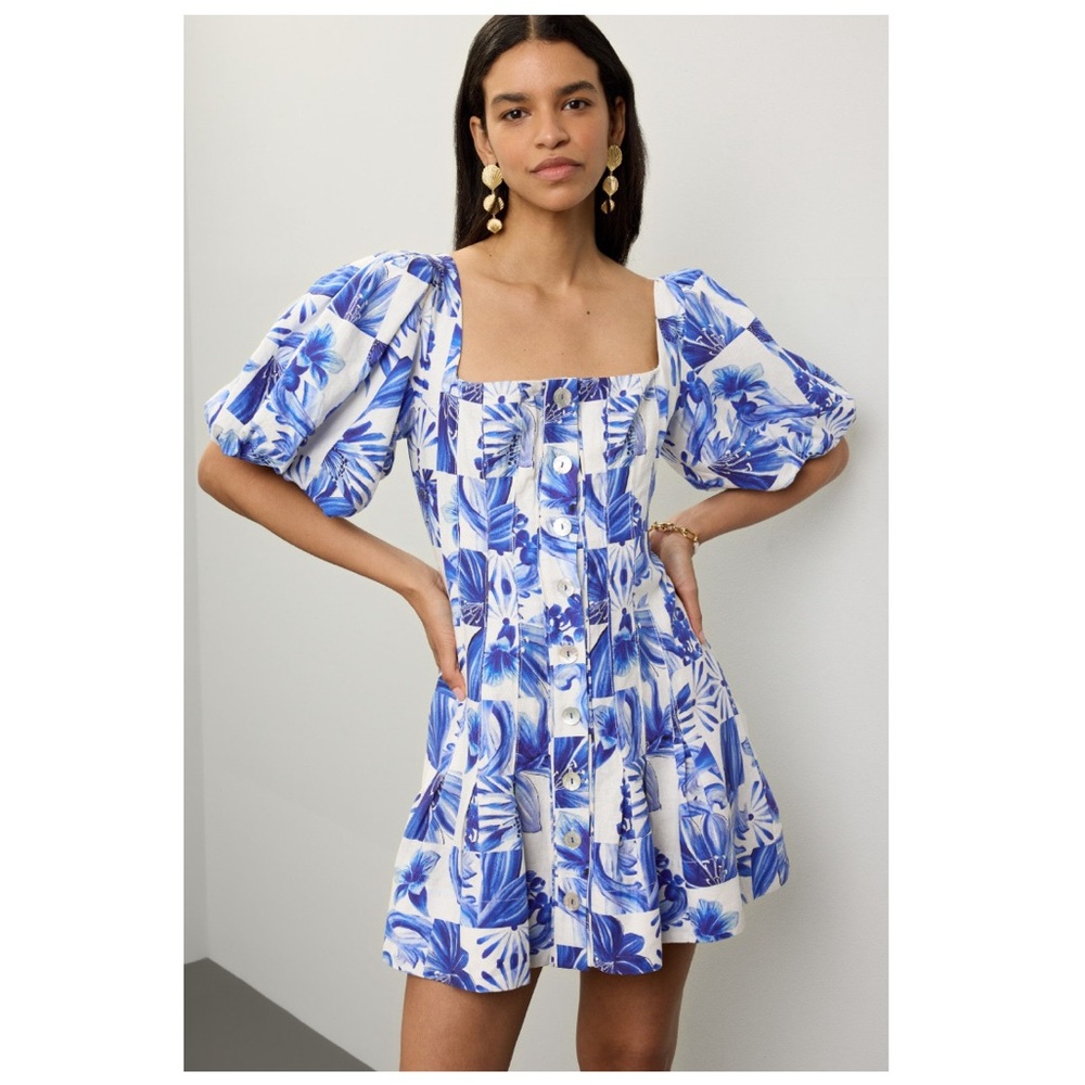 FARM Rio Blue and White Tropical Puff-Sleeve Mini Dress